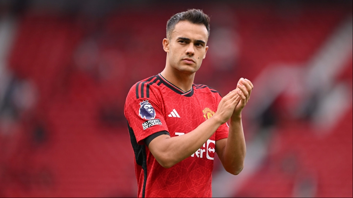 El Manchester United ya tiene sustituto para Reguilón y también es español / Manchester Utd News