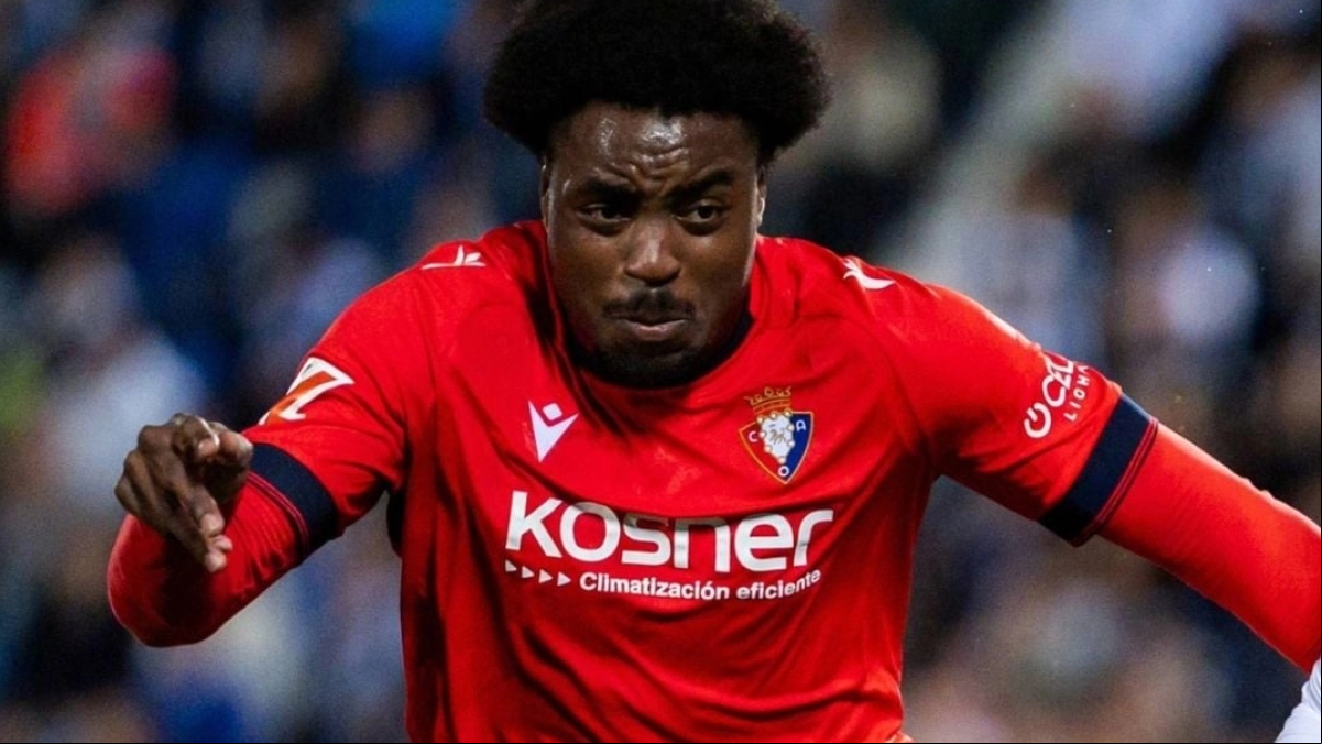 Los 2 clubes que quieren sacar a Enzo Boyomo del Osasuna