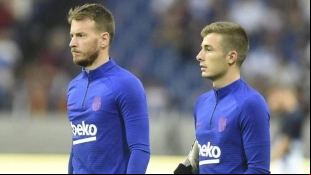 Neto en la rampa de salida del Barcelona. Foto: Mundo Deportivo