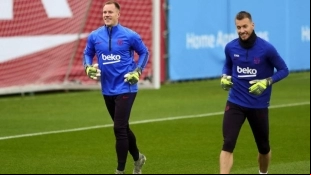 Fichajes Barcelona: El Barça se fija en el Villarreal para reforzar la portería. Foto: futbolflash.es