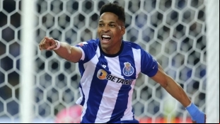 Los 2 gigantes de la Premier que se pelean por Wendell