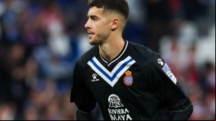 El Arsenal vende a Ramsdale y va por Joan García