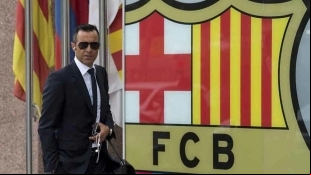 El Barcelona quiere ayuda de Mendes para sacar a Ansu Fati / Cronica Global