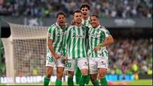 Los 2 fichajes que quiere cerrar el Betis antes del cierre del mercado