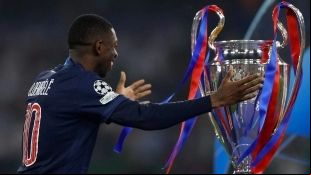 Esta es la cifra que el PSG quiere ofrecerle en su nuevo contrato a Dembélé