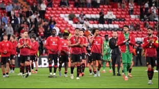Oficial: Manchester United cierra un fichaje por 74 millones | Motociclismo